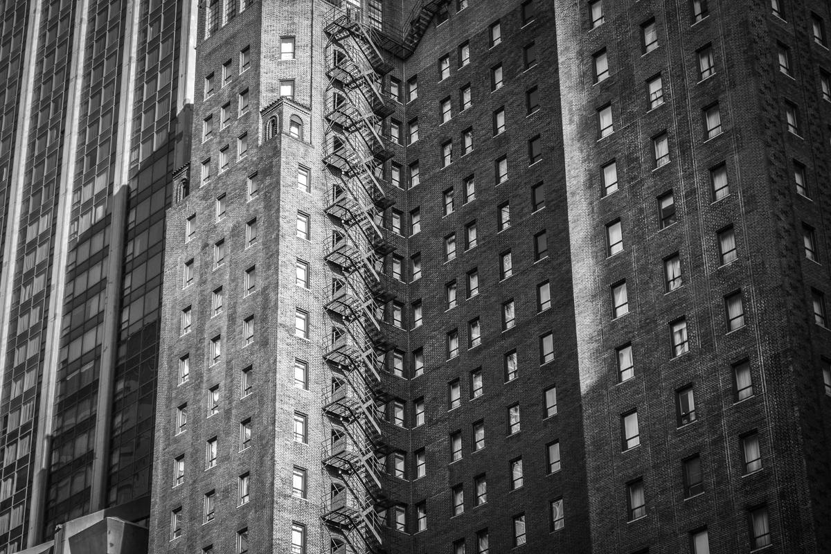 Mailchimp vs Constant Contact: Which Email Pl - expert comparison